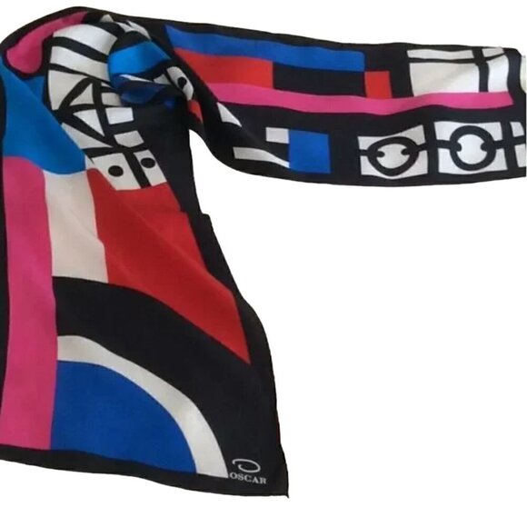 OSCAR de la RENTA 100% silk scarf - Picture 9 of 11